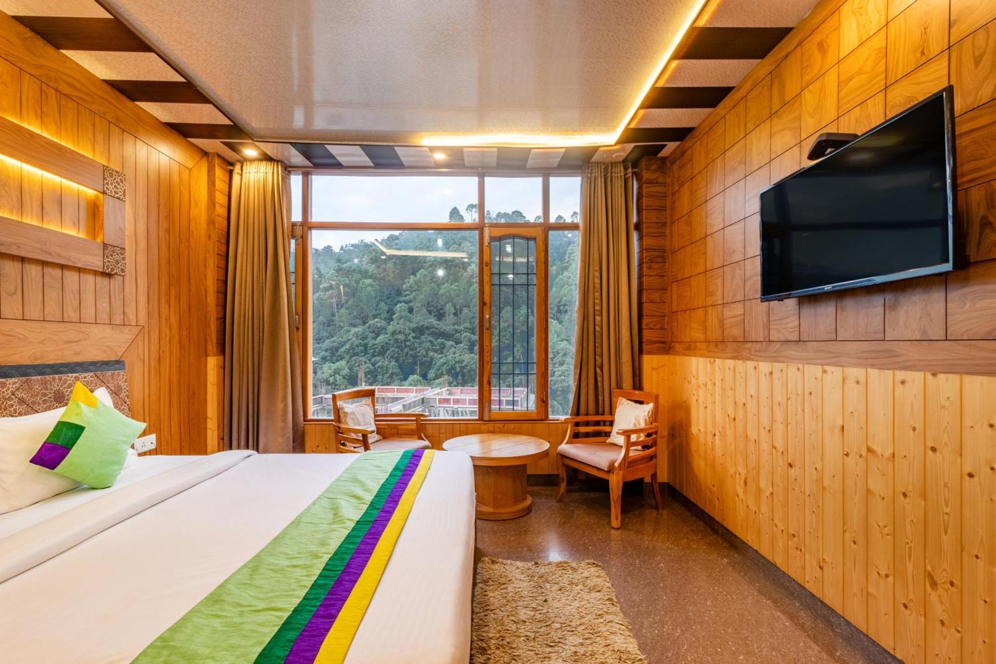Hotel Treebo Srishti Vaikunth With Mountain View Shimla Exterior foto