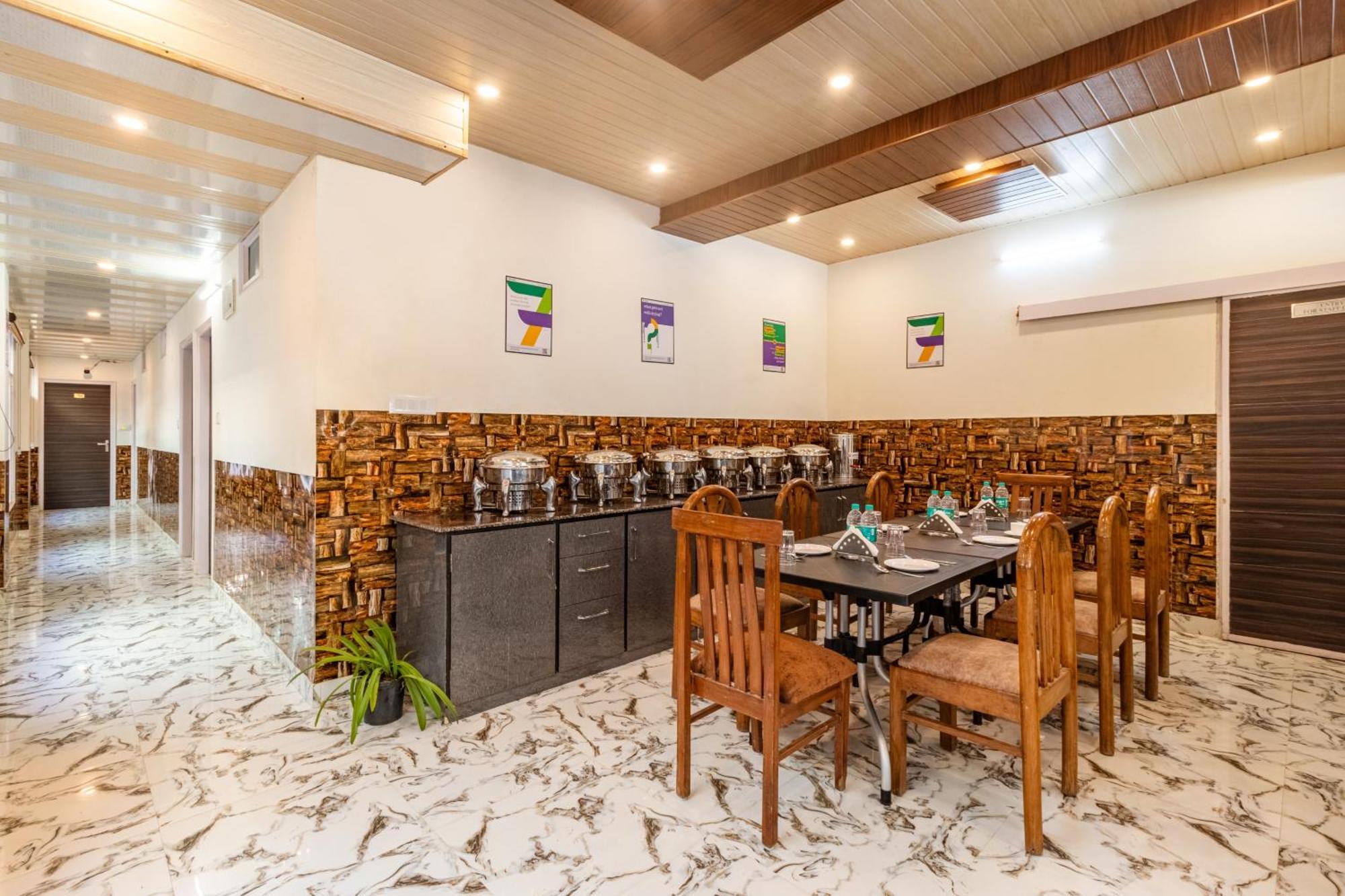 Hotel Treebo Srishti Vaikunth With Mountain View Shimla Exterior foto