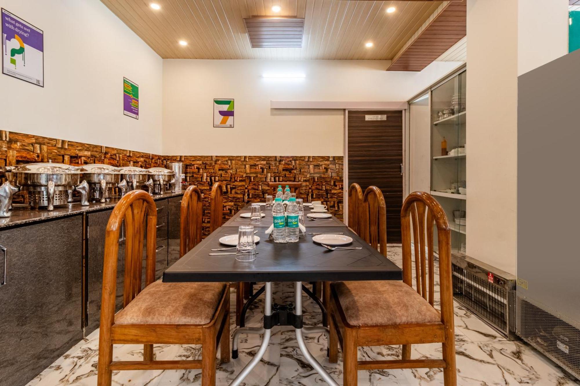 Hotel Treebo Srishti Vaikunth With Mountain View Shimla Exterior foto
