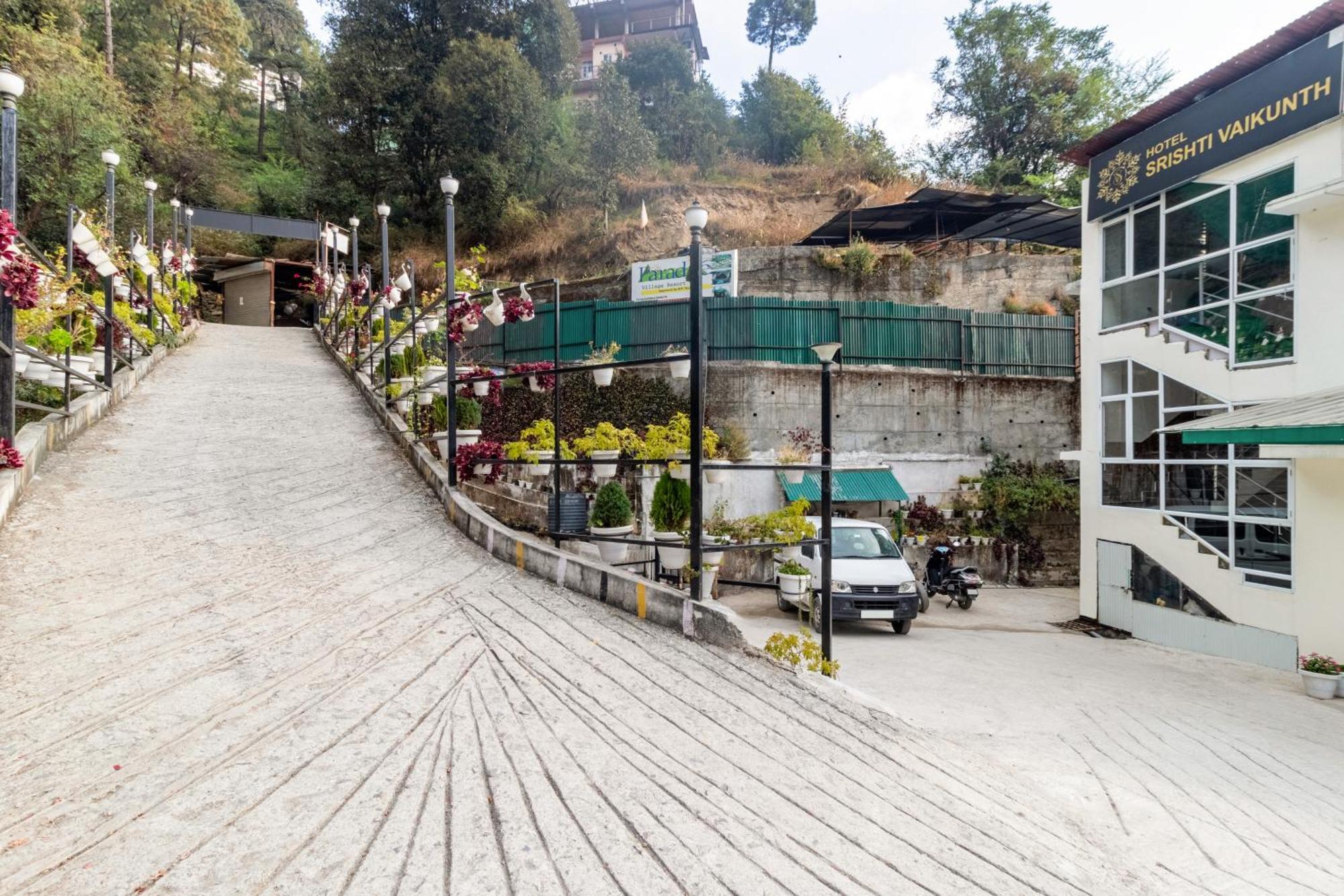 Hotel Treebo Srishti Vaikunth With Mountain View Shimla Exterior foto